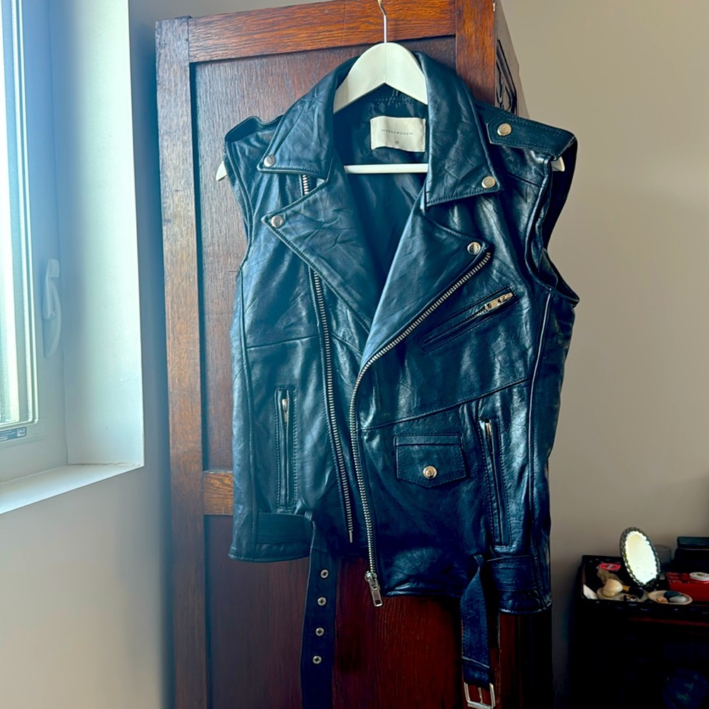 Deadwood Leather Vest. New. No tags. Size 38.